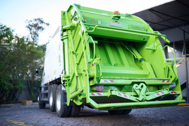Best Garage Cleanout Services  in Willowick, OH
