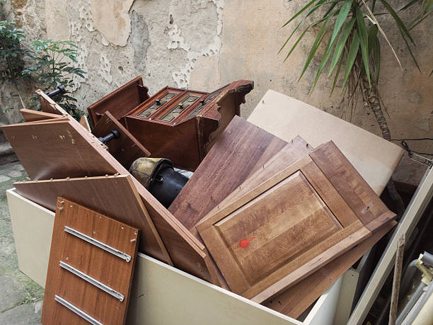 Best Electronics Removal Services  in Willowick, OH